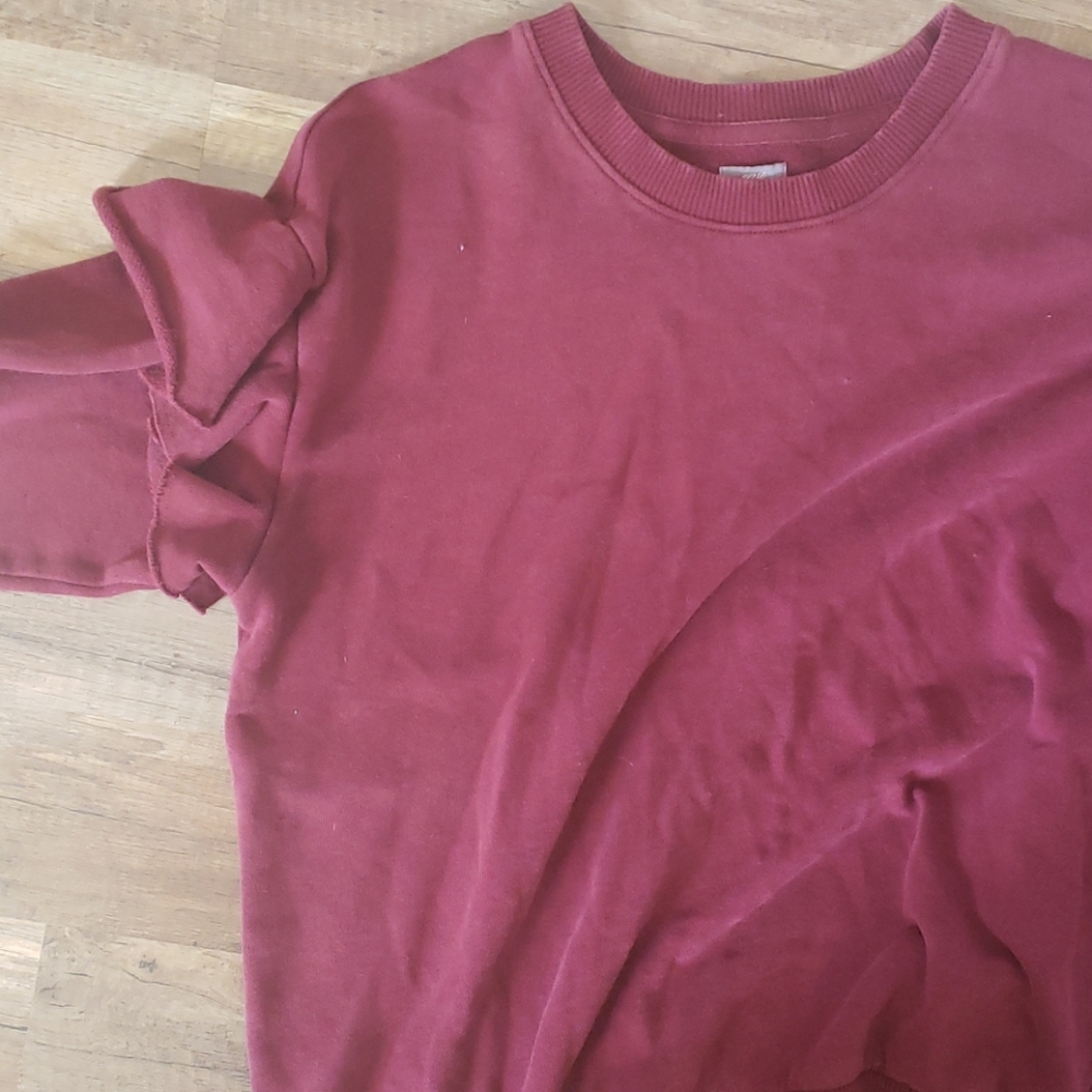 Sweatshirt - Picture 2 of 5